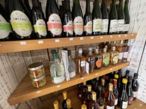 La Suisse Gourmande, épicerie fine, produits du terroir et artisanaux, cave à vins à Clécy près de Condé sur Noireau et Pont d'Ouilly