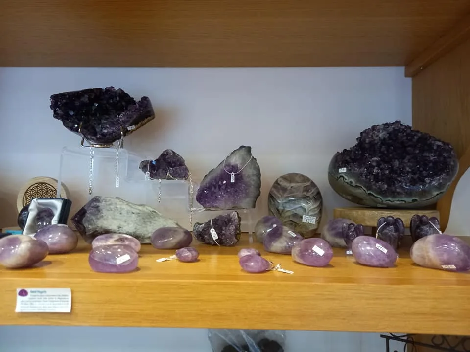 Au Royaume des Cristaux, bijoux cristaux et minéraux, du bien-être par la lithothérapie à Falaise