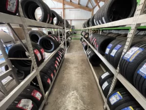 Promo Pneus 61 à La Ferté MAcé près de Domfront et Bagnoles de l'Orne, achetez vos pneus pas chers au meilleur prix