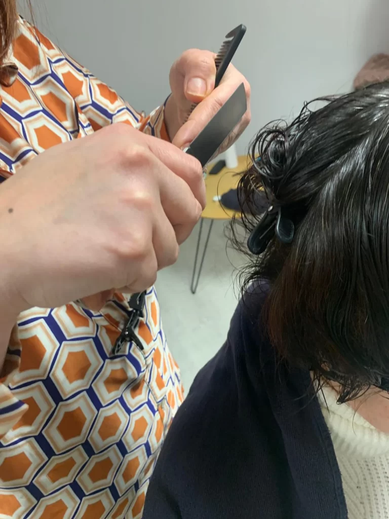 Spécialiste en Coloration Naturelle: Nad Coiff, à Deux Pas de Flers