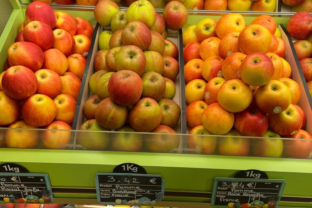 Chez Mélanie à Écouché-les-Vallées, votre primeur crèmerie épicerie fromagerie