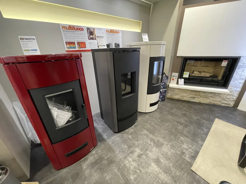 Installation complète de la plomberie dans une salle de bain moderne par Comptoir Ménager à Vire.