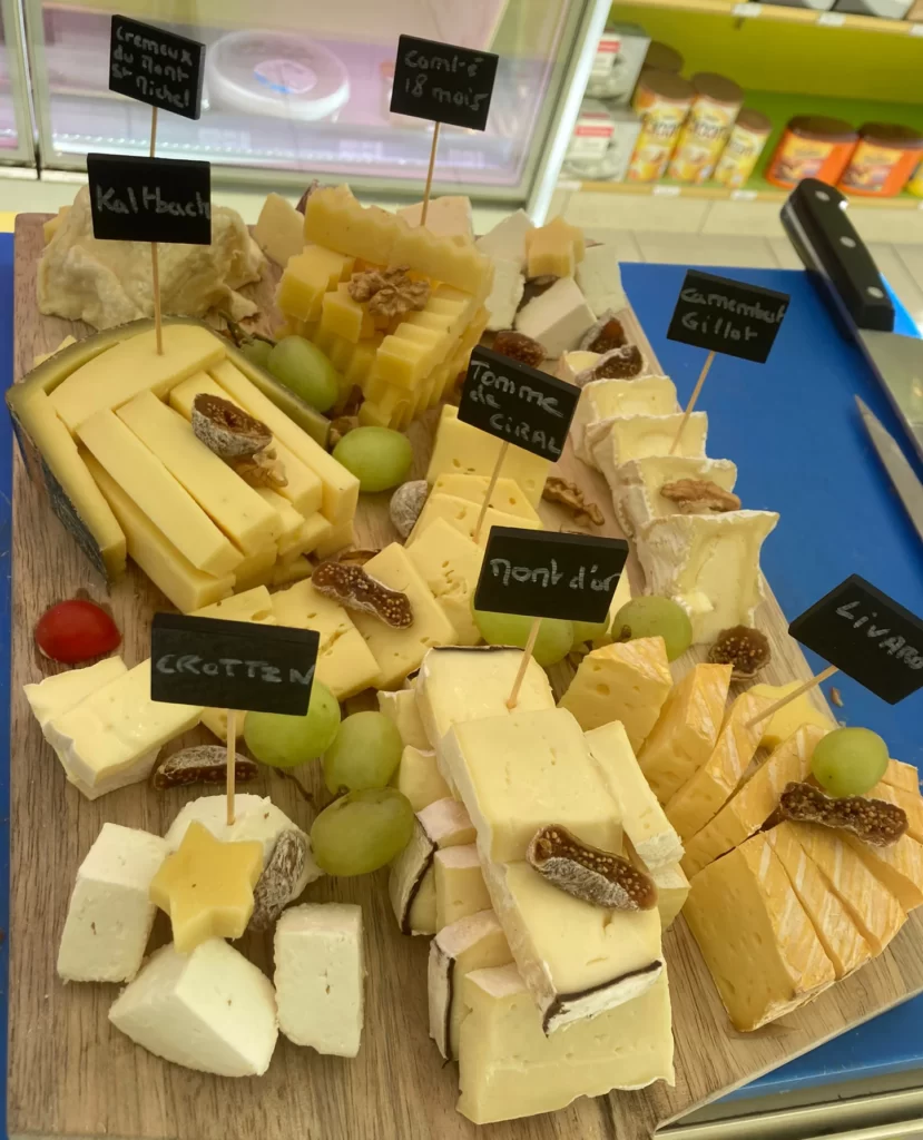 Chez Mélanie à Écouché-les-Vallées, votre primeur crèmerie épicerie fromagerie