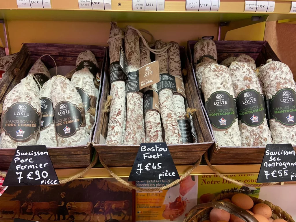 Chez Mélanie à Écouché-les-Vallées, votre primeur crèmerie épicerie fromagerie