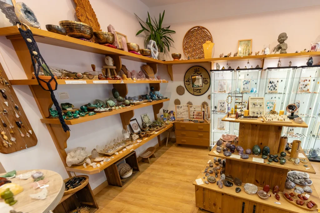 Au Royaume des Cristaux, bijoux cristaux et minéraux, du bien-être par la lithothérapie à Falaise