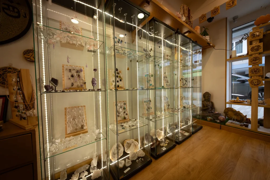 Au Royaume des Cristaux, bijoux cristaux et minéraux, du bien-être par la lithothérapie à Falaise