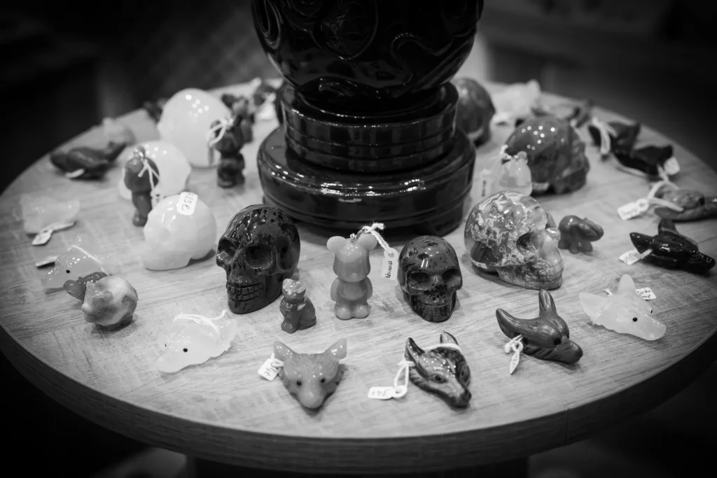 Au Royaume des Cristaux, bijoux cristaux et minéraux, du bien-être par la lithothérapie à Falaise