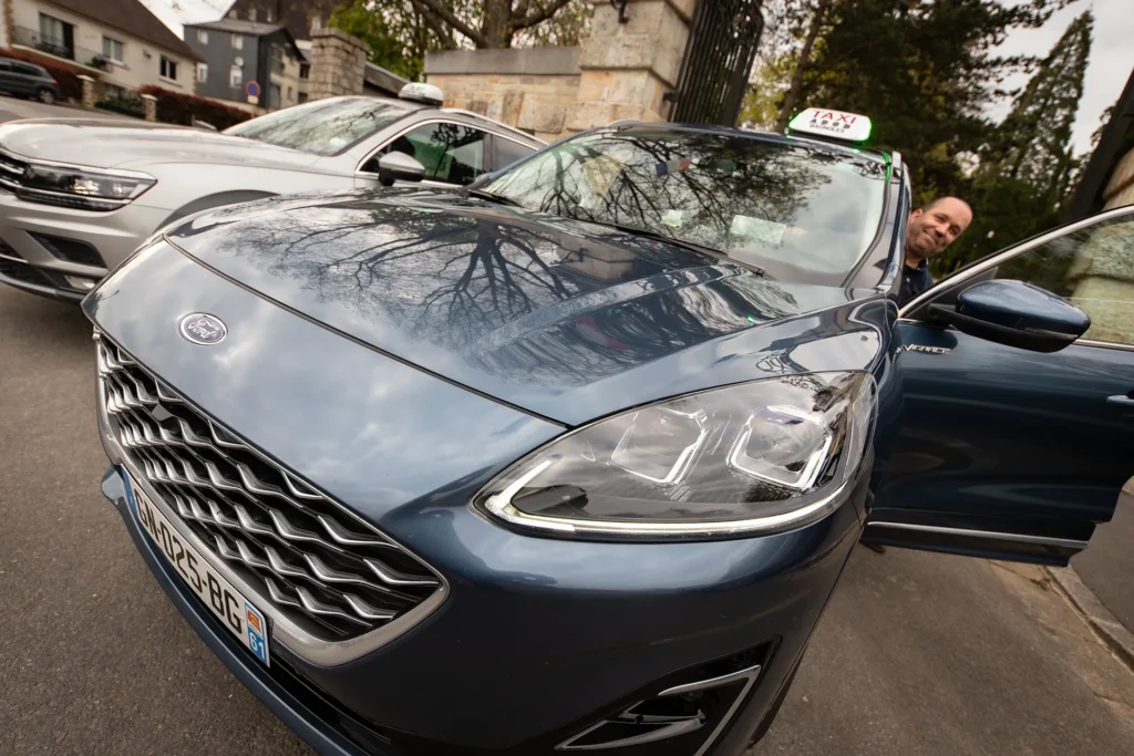 Abis Taxis permet de réserver facilement un taxi pour les bagnoles de l'Orne et les Rives d'Andaine.