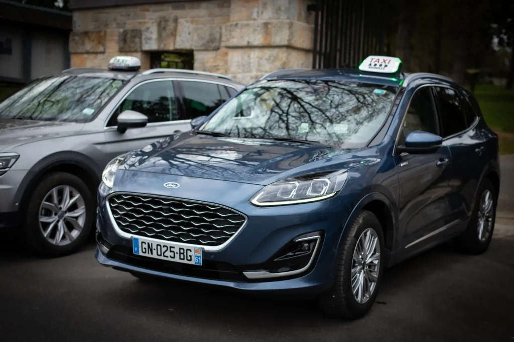 Abis Taxis dispose de chauffeurs expérimentés pour conduire aux bagnoles de l'Orne et aux Rives d'Andaine.
