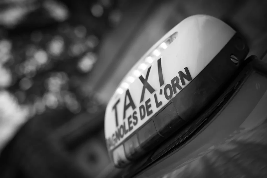 Abis Taxis propose des trajets confortables en taxi vers les bagnoles de l'Orne et les Rives d'Andaine.