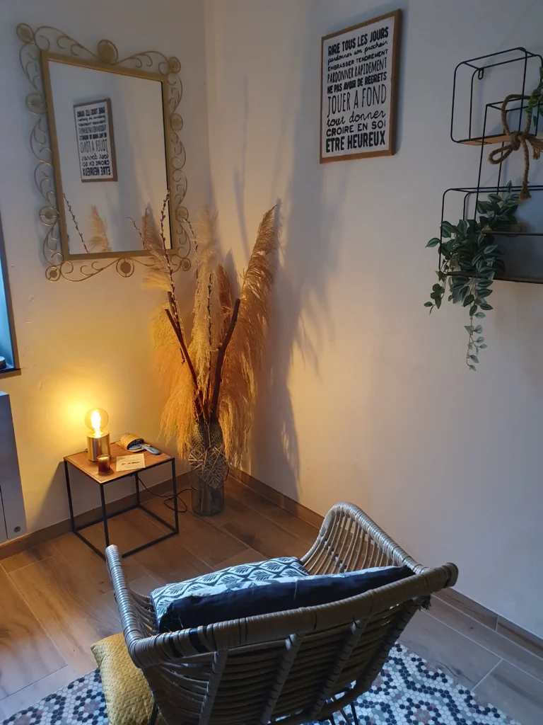 Votre coiffeuse Nad Coiff à la Lande Patry spécialiste de la coloration végétale