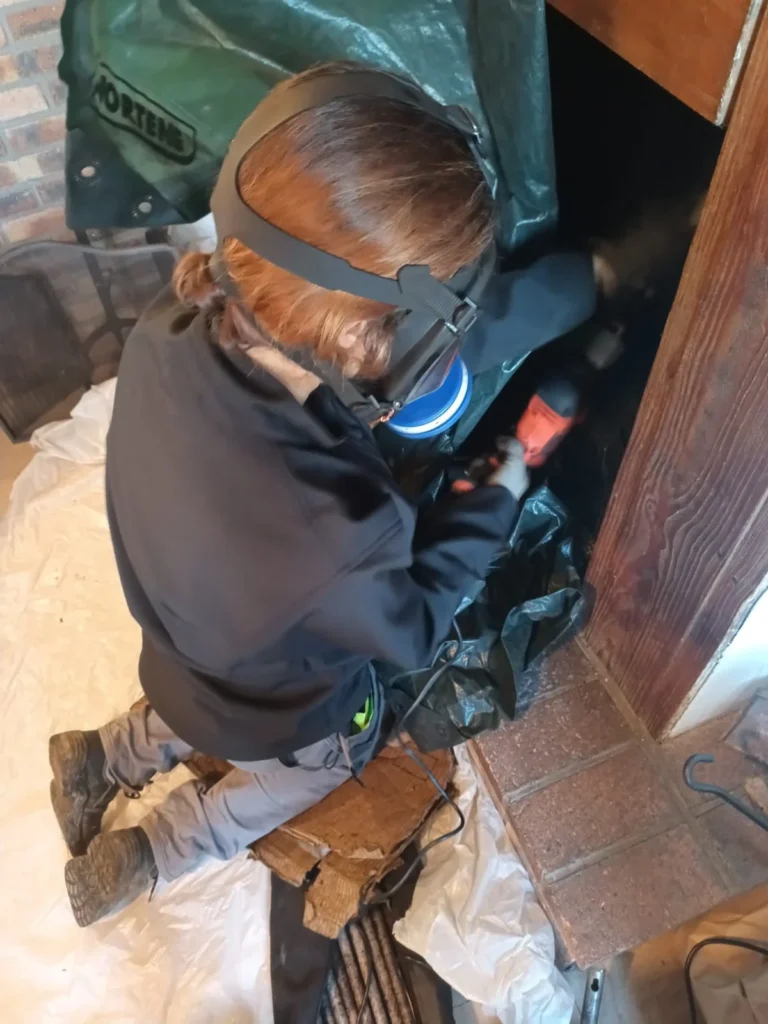 Ramonage cheminée SARL Ramoneurs Normands à Valdallière