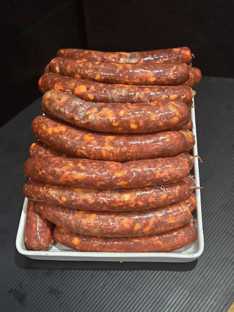 1. Viande fraîche de qualité supérieure à la Boucherie Carré Clément, La Sauvagère.