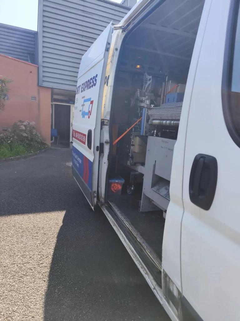 LKM Transport Express : Livraison en 24h pour les pros et particuliers