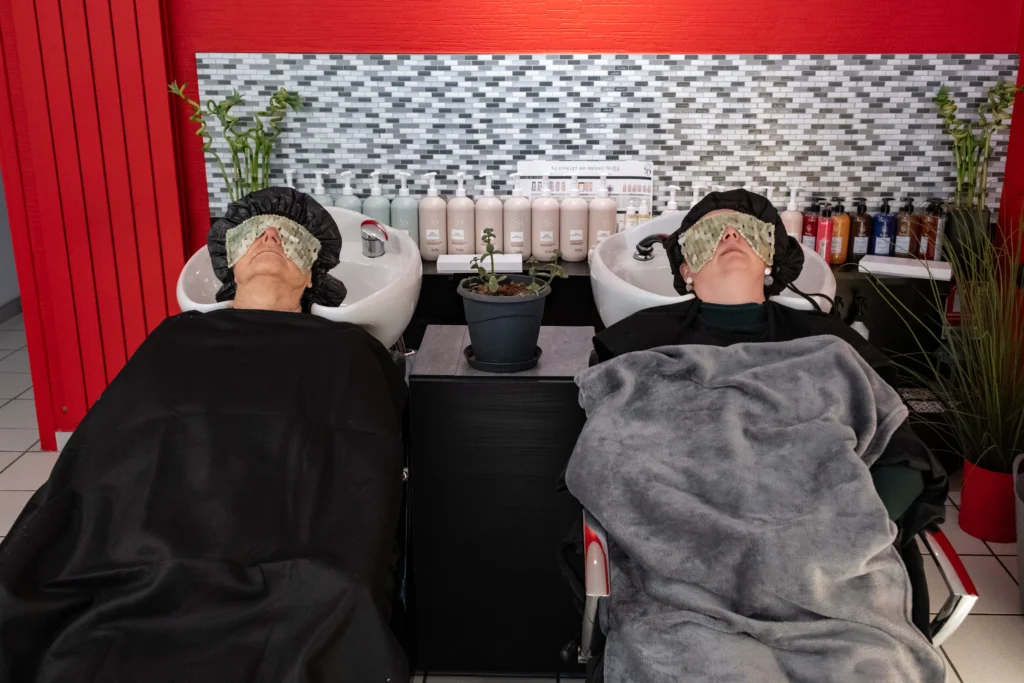 Hair Spa au salon de coiffure Art et Couleurs à Falaise